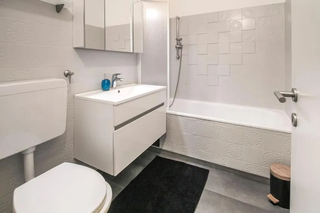 Skyblueoasis Apartment In 그라츠