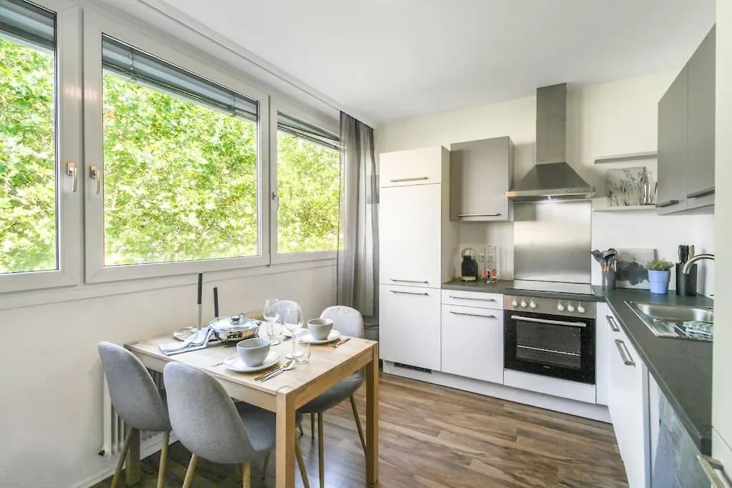 Skyblueoasis Apartment In 그라츠